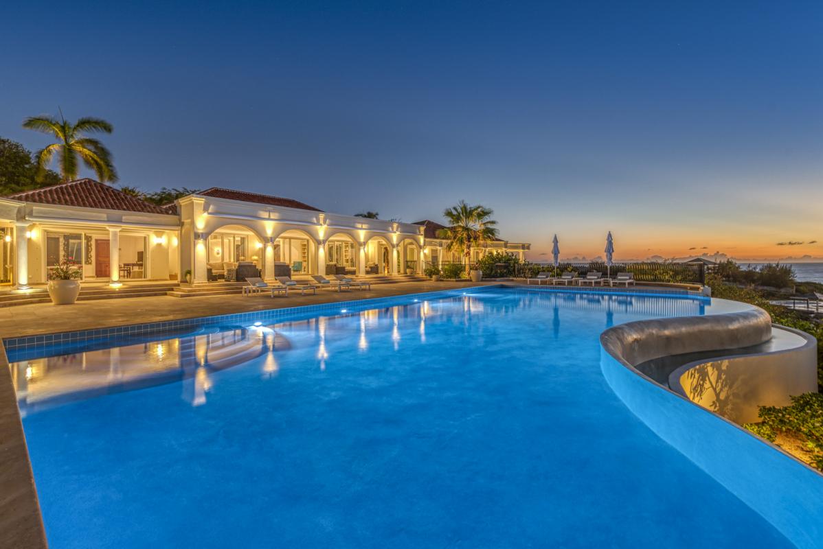 52 Location villa piscine vue mer Terres Basses Saint Martin_piscine couche de soleil